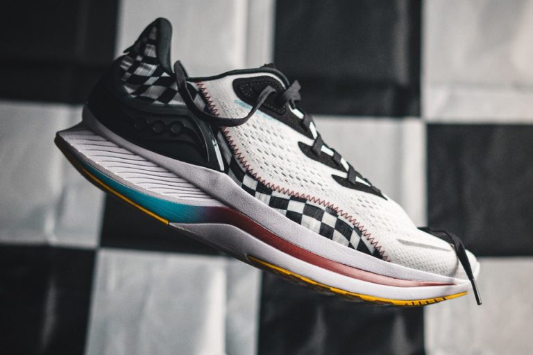 Saucony Endorphin Shift 2