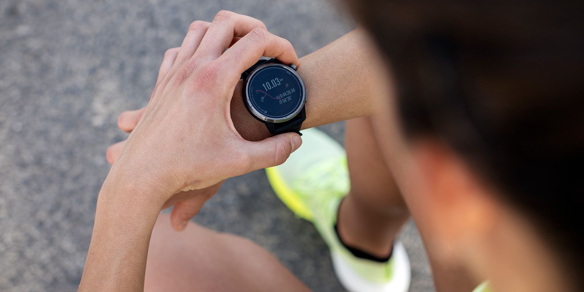 Montre running GPS : notre guide des meilleures montres connectées pendant les soldes !