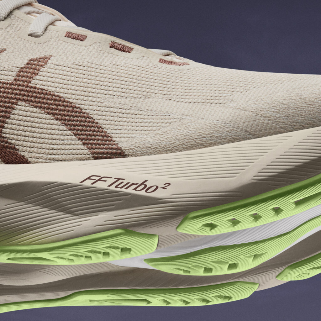 asics-novablast-6