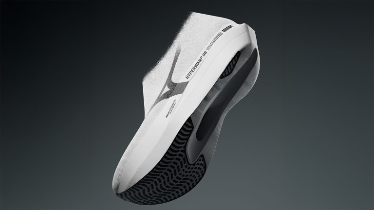 Mizuno Hyperwarp 96 : la chaussure record de seulement 96 g à 500 €